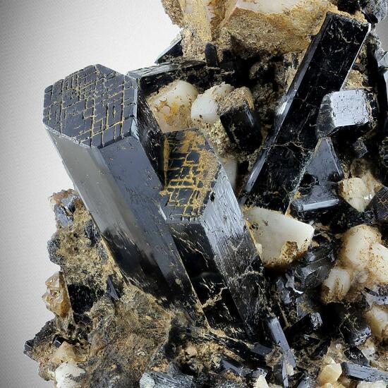 Arfvedsonite With Zircon
