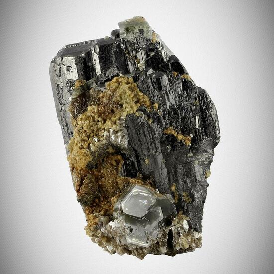 Ferberite With Apatite