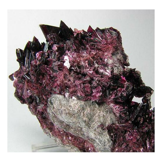 Erythrite