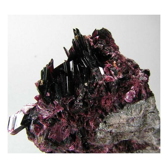 Erythrite