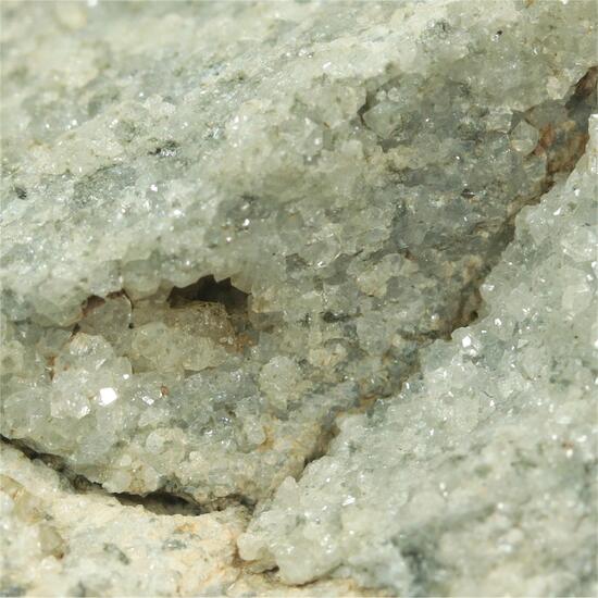 Grossular Var Leuco garnet