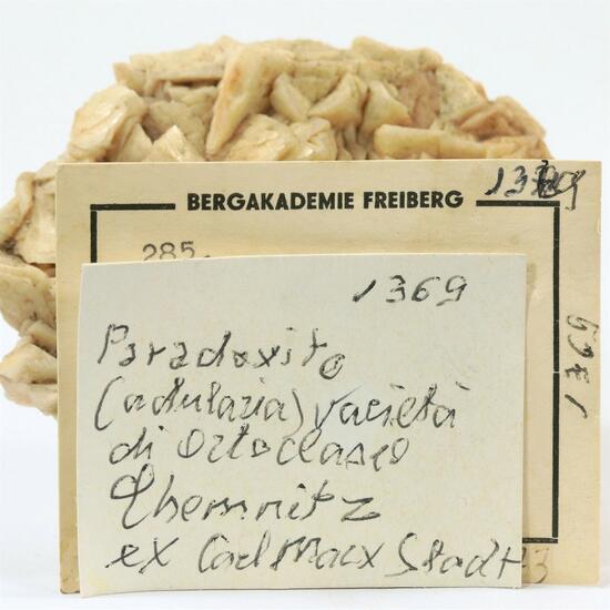 Orthoclase Var Paradoxite