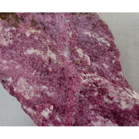 Thulite