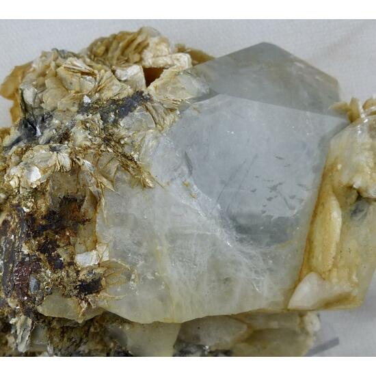 Goshenite & Muscovite