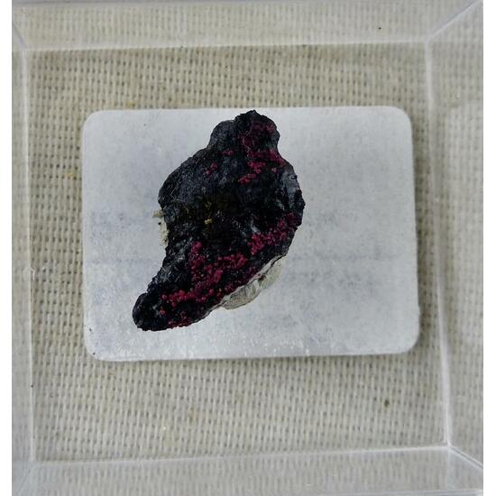 Erythrite