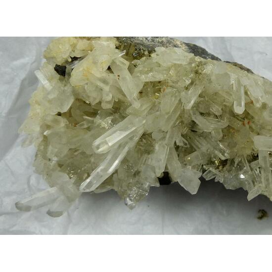 Quartz & Chalcopyrite