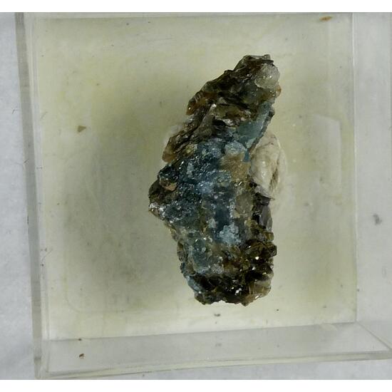 Sapphirine & Phlogopite