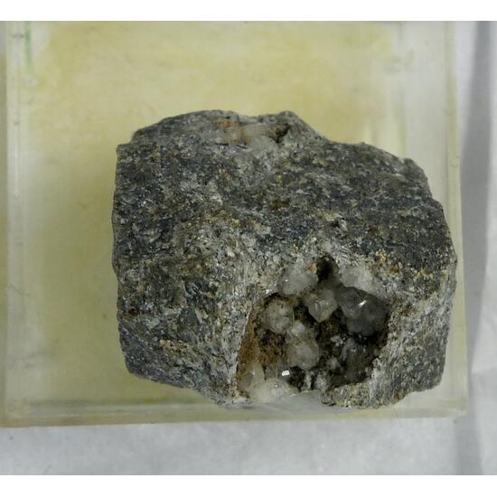 Saponite & Natrolite