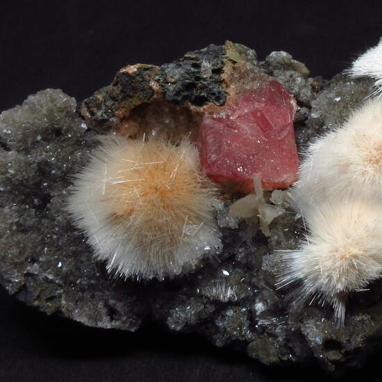 Mesolite With Calcite
