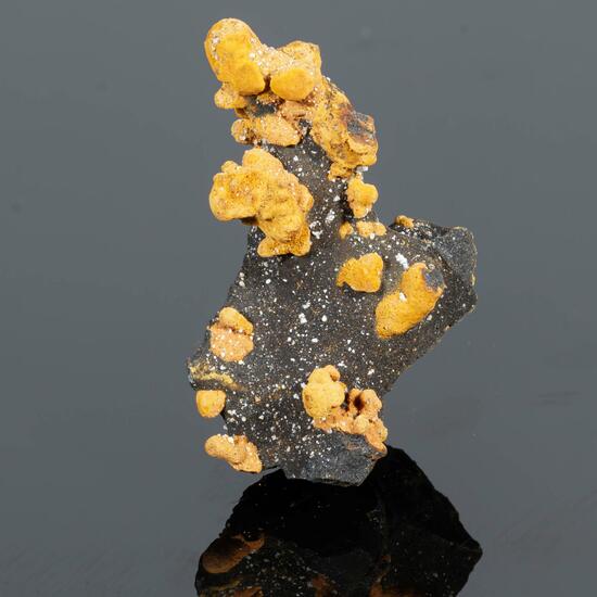 Romanèchite & Goethite