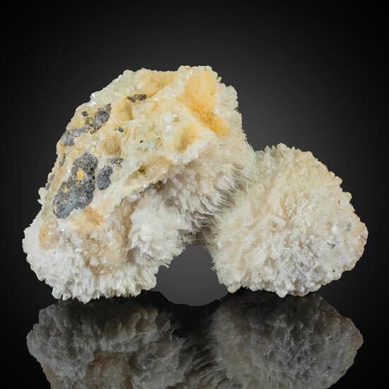 Scolecite On Heulandite
