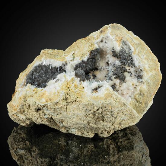 Kutnohorite & Aragonite