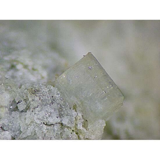 Heulandite-Sr