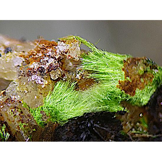 Agardite-(Ce)