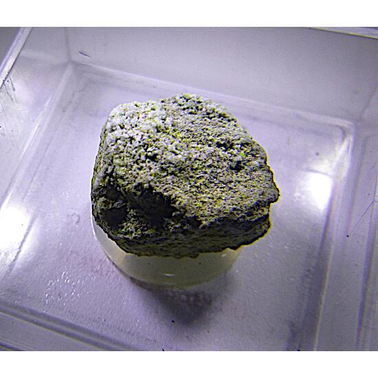 Alwilkinsite-(Y)