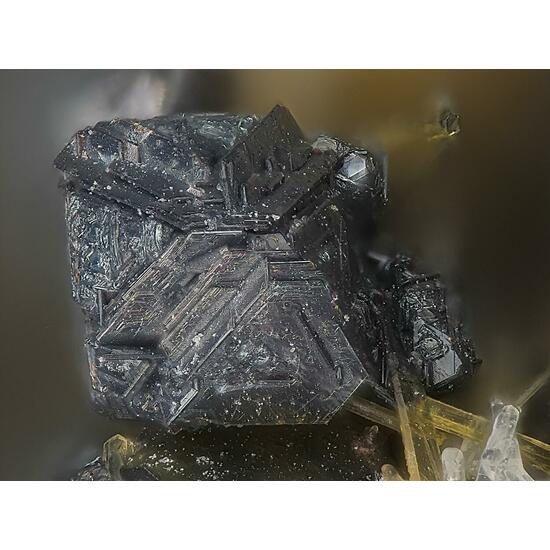 Batiferrite On Magnetite