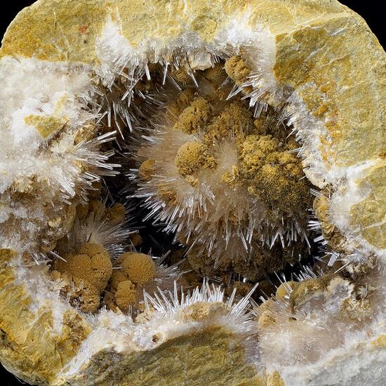 Kutnohorite & Aragonite