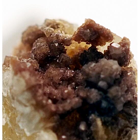 Zanazziite & Kosnarite