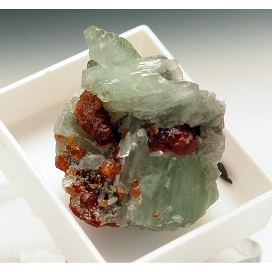 Diopside & Hessonite