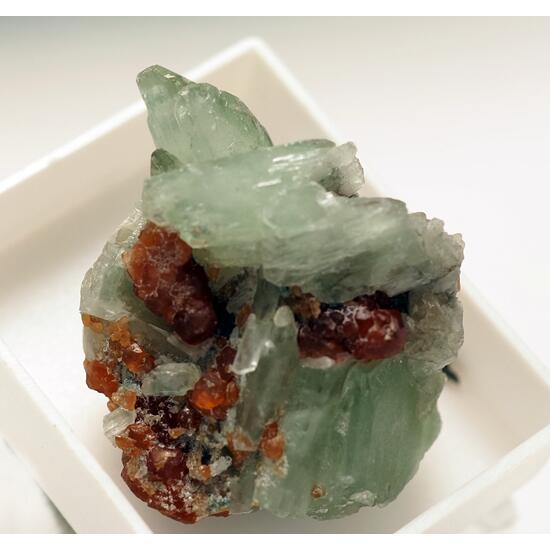 Diopside & Hessonite