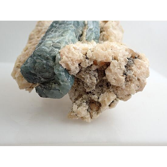 Fluorapatite In Calcite