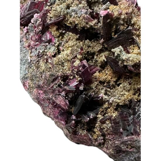 Erythrite