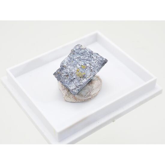 Betpakdalite-CaMg & Sewardite