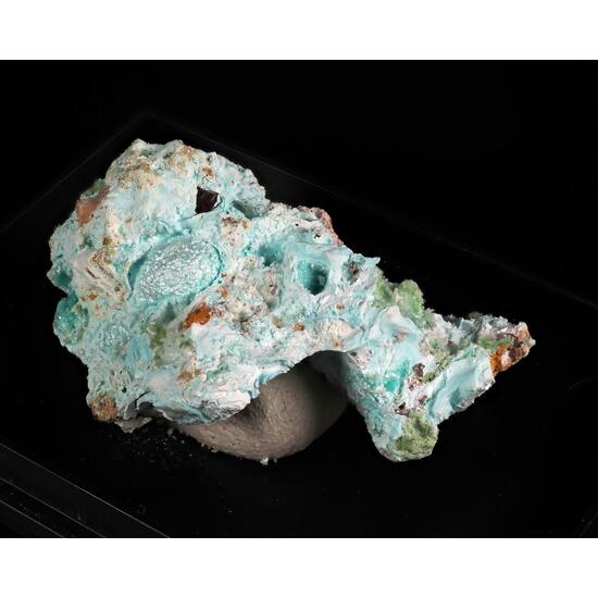 Agardite-(La) On Aurichalcite