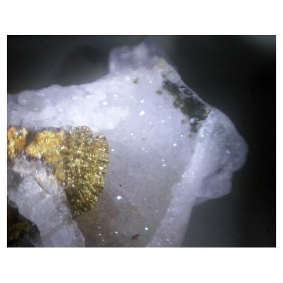 Tripuhyite & Olivenite & Fluorite