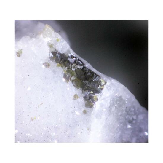Tripuhyite & Olivenite & Fluorite