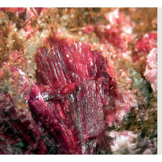 Erythrite