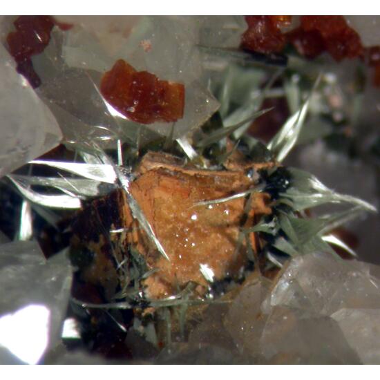 Bariopharmacosiderite Olivenite & Quartz