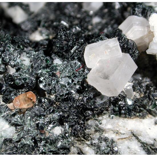 Apatite Pennine & Titanite