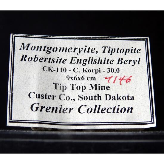 Tiptopite Montgomeryite Robertsite Englishite & Roscherite