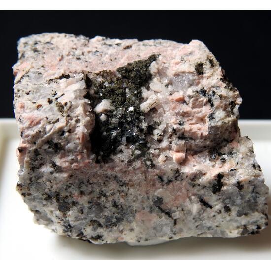 Heulandite Chabazite & Chlorite
