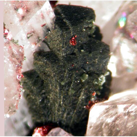 Fluorite Epidote Pumpellyite Hematite & Gadolinite