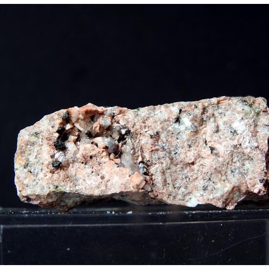 Hingganite-(Y) & Fluorite