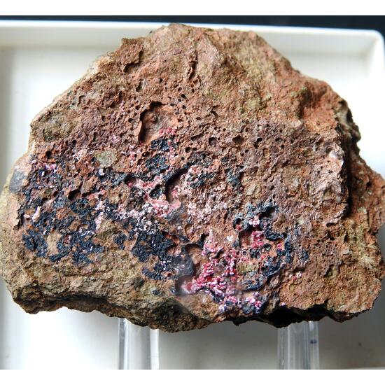 Erythrite