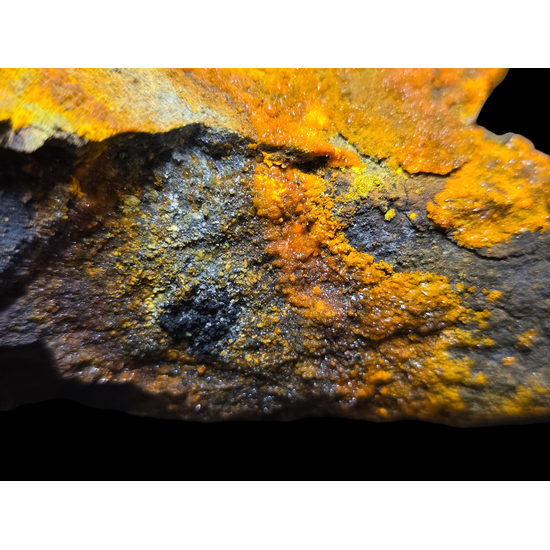 Magnesiopascoite With Postite & Carnotite