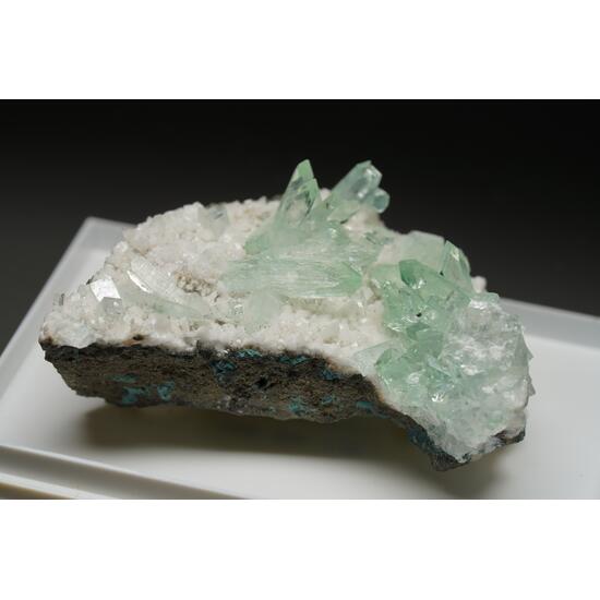 Fluorapophyllite-(K)