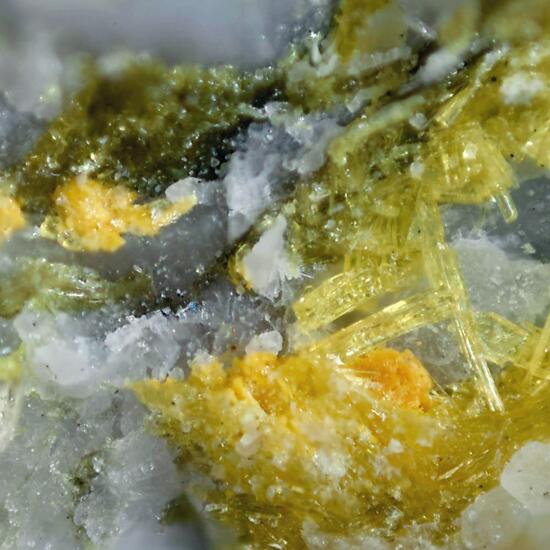 Uranosphaerite & Uranophane