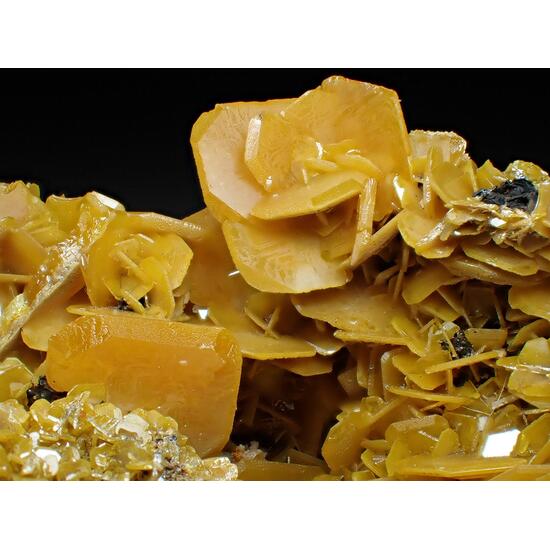 Wulfenite