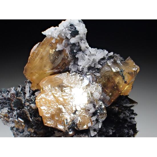 Wulfenite