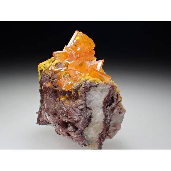 Wulfenite