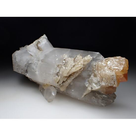 Scheelite Quartz & Muscovite