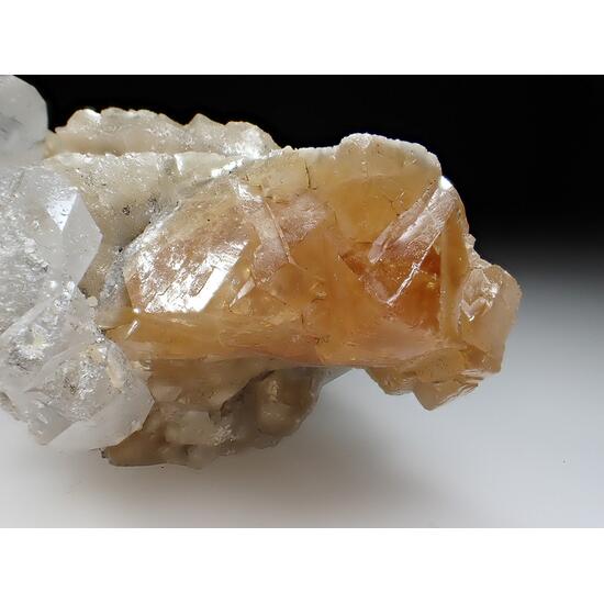 Scheelite Quartz & Muscovite
