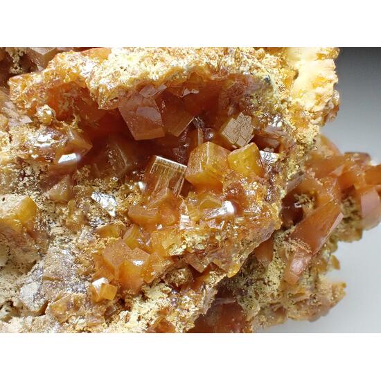 Wulfenite