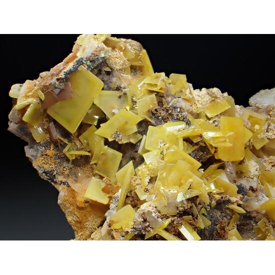 Wulfenite