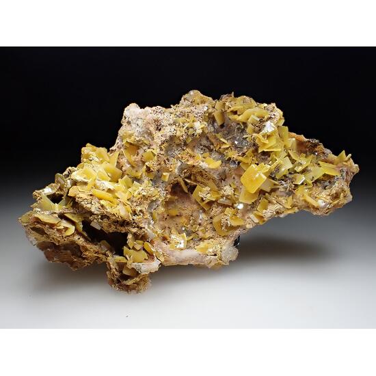 Wulfenite