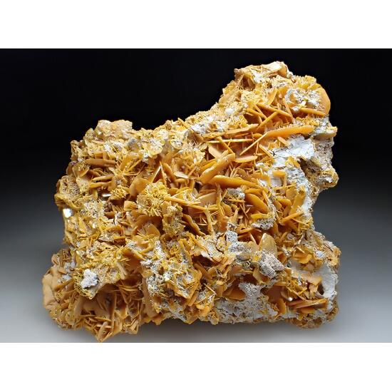 Wulfenite